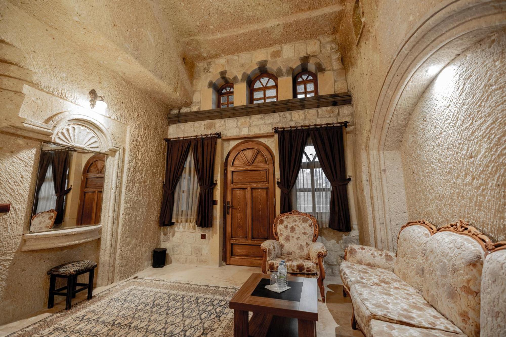 فندق أجنحة كامرهان أوروغوبْ المظهر الخارجي الصورة