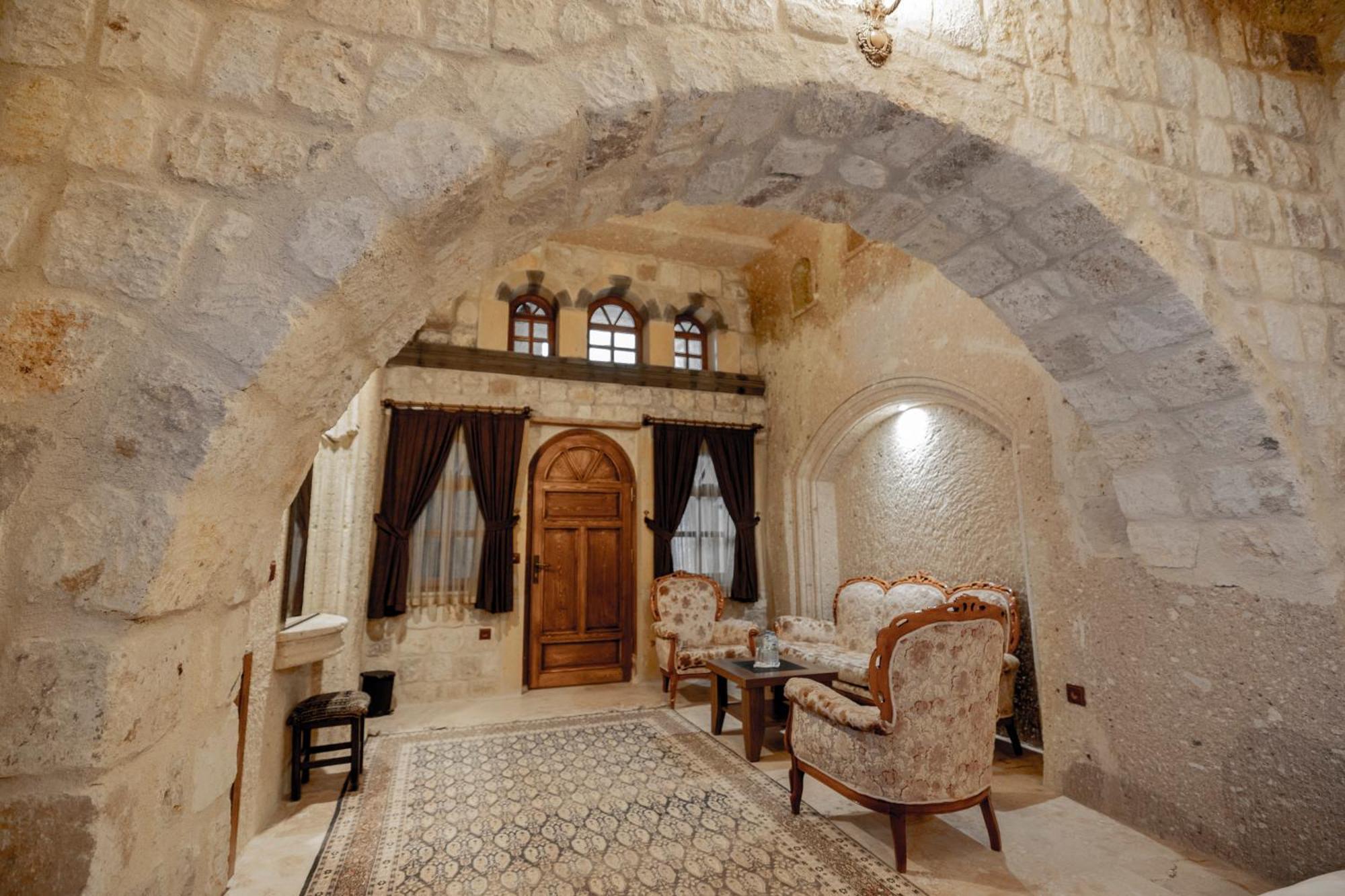 فندق أجنحة كامرهان أوروغوبْ المظهر الخارجي الصورة
